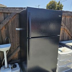 Whirlpool Household Refrigerator 