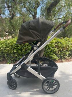 Uppababy Cruz V2 Stroller