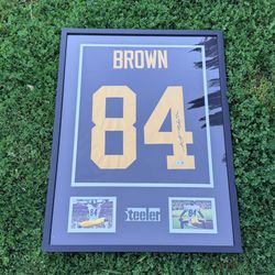 Sports autographed items