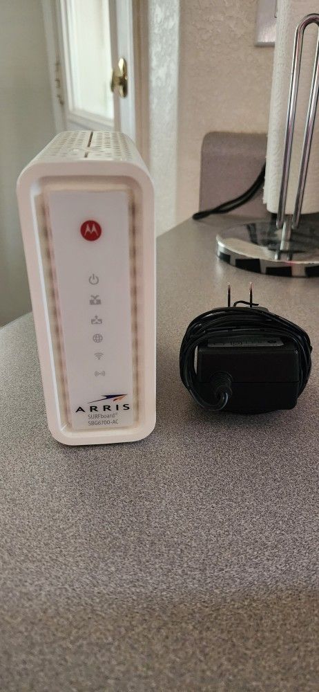 Arris Surfboard Modem - SBG6700-AC
