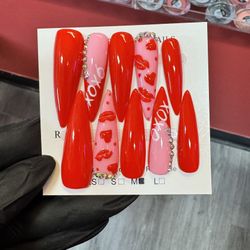 XOXO Valentines Press On Nails