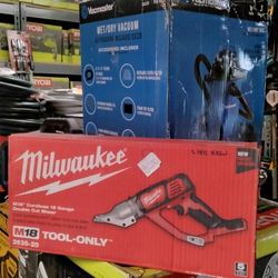 MILWAUKEE M18 CORDLEES 18 GAUGE DOUBLE CUT SHEAR (TOOL ONLY)