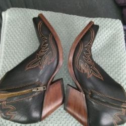 Women's Ariat Low Boot Cowboy boots 