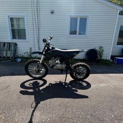 125cc Dirt bike 