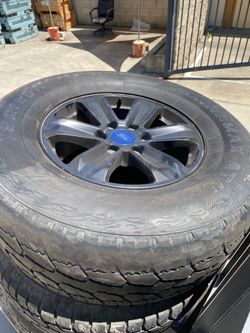 Ford f150 rims 6lugs I have them in my 2010