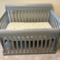 Convertible Baby Crib