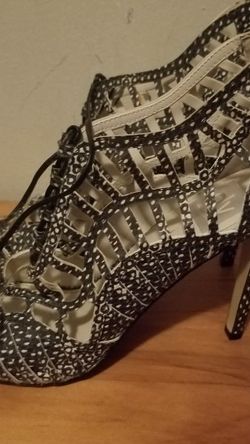 Heels-women