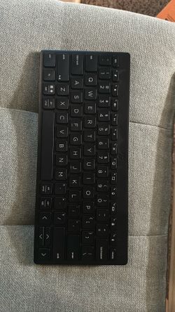 HP 355 Compact Multi-Device Bluetooth Keyboard