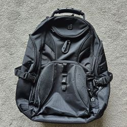 SwissGear 1900 ScanSmart Laptop Backpack