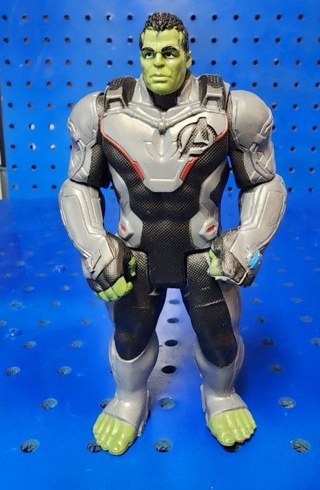 Marvel Avengers Incredible Hulk Figure
