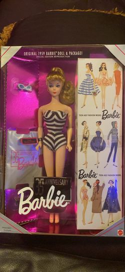 Original Barbie 35th Anniversary Rare Blue Eyes 