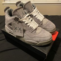Jordan 4 Kaws