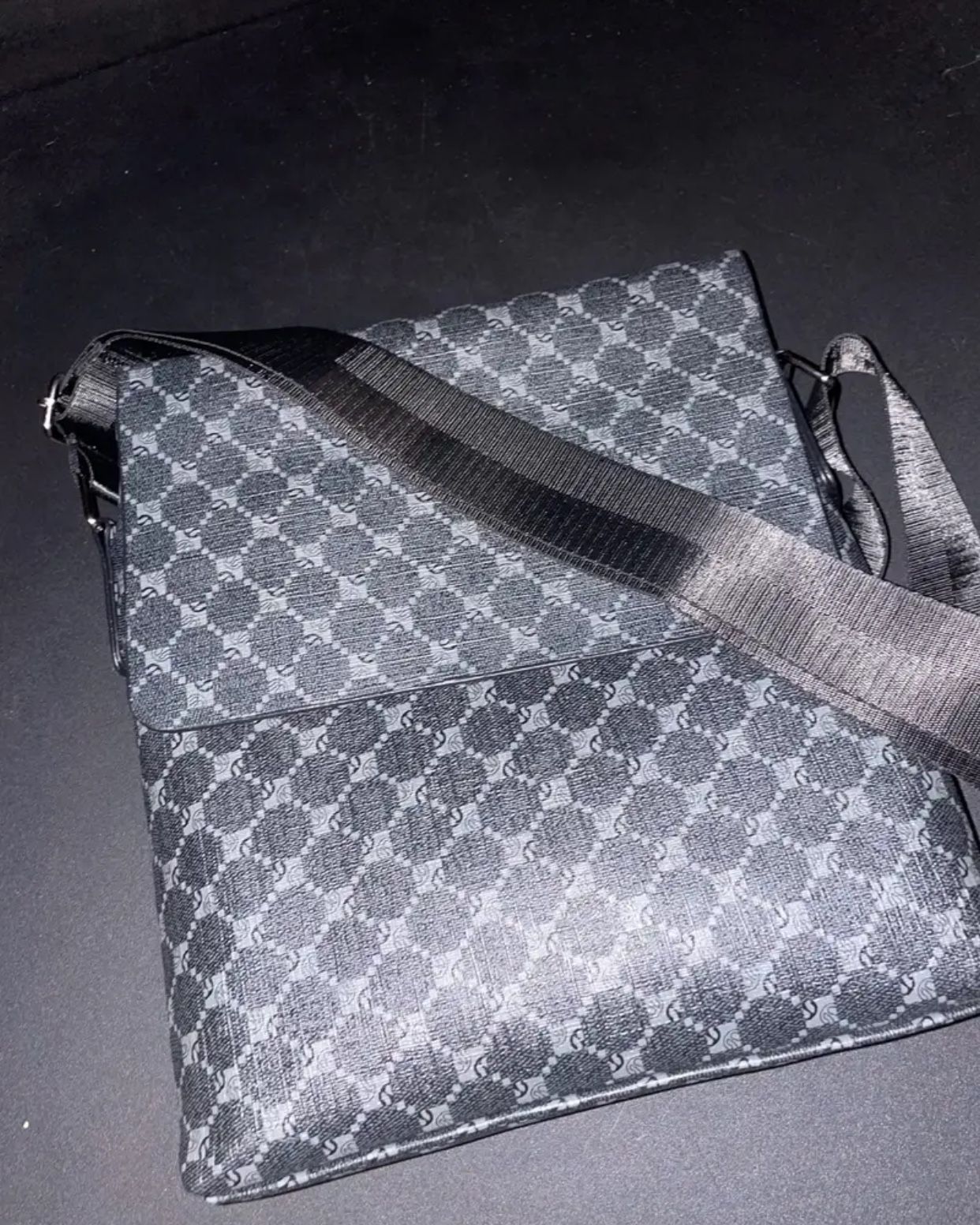 Messenger Bag