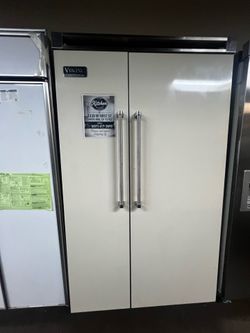 VIKING 48”WIDE BUILT IN REFRIGERATOR OFF WHITE