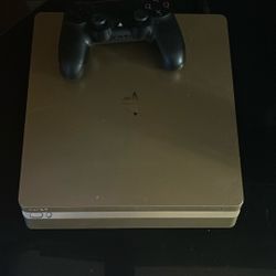 PlayStation 4 Gold