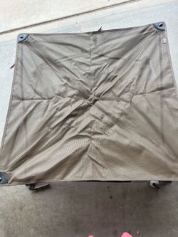Cabelas Mesh Elevated Dog bed