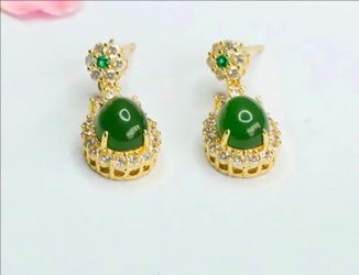 Natural Stone Jasper

Earrings Full of Zircon Luxurious Gold Plated