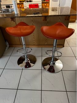 Bar Stool (set Of 2) . Good Condition