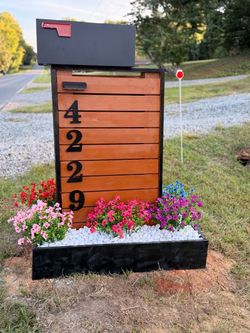 Modern Wood Mailbox Post with Planter Box