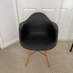 Black Chair for Desk 