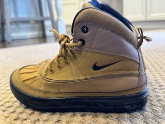 Nike Snow Boots Boy US 4.5