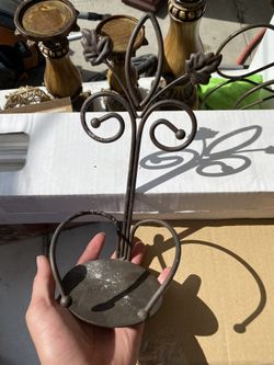 Candle holder
