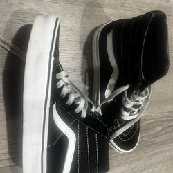 BLACK VANS LIKE NEW