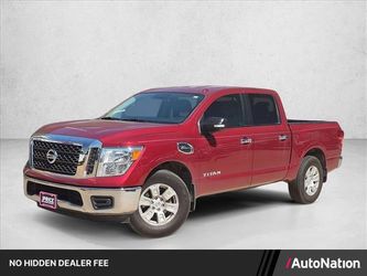 2017 Nissan TITAN