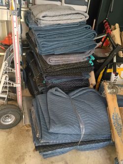 COMMERCIAL GRADE MOVING BLANKETS/PADS
