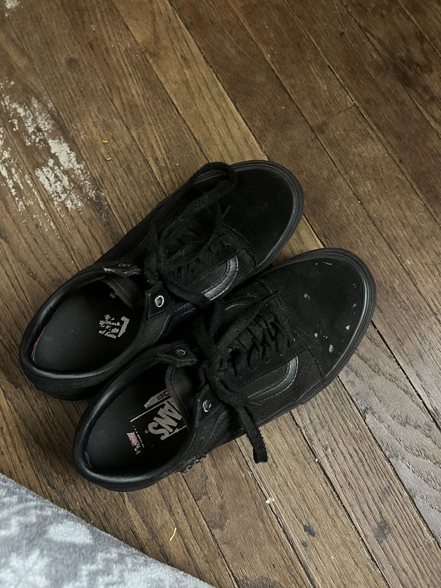Black Vans Size 9 Women’s /7.5 Men’s
