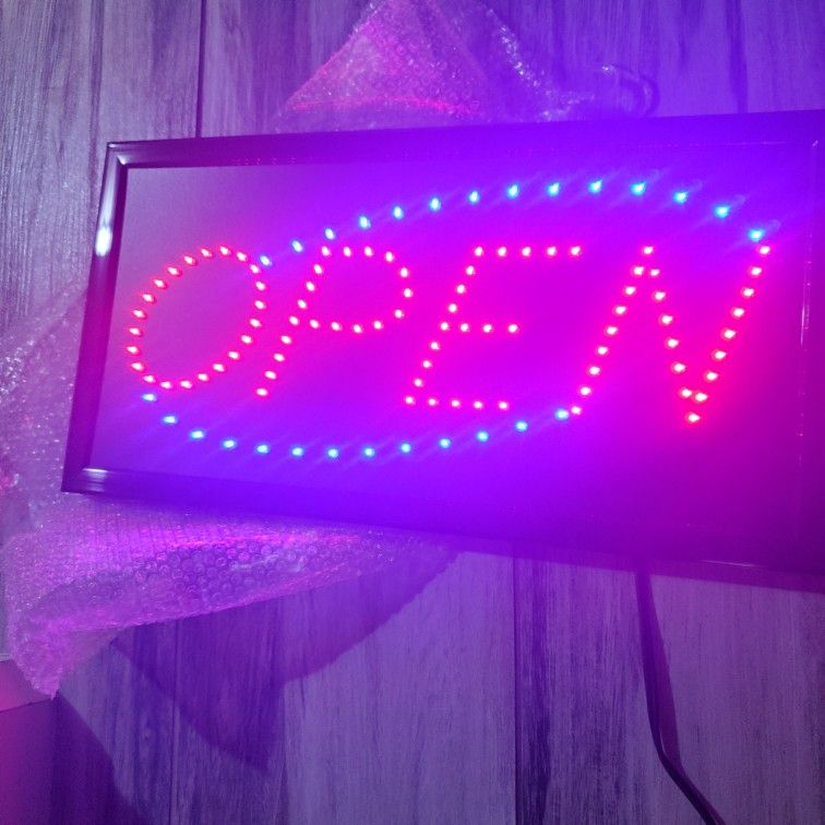LOUIS VUITTON LED NEON LIGHT SIGN SIZE 8x12 for Sale in Buena Park, CA -  OfferUp