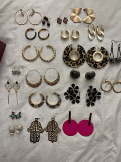 Earrings Lot