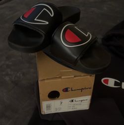 Champion slides & Champion hoodie
