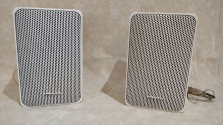 Realistic Shelf Speakers #40-2045