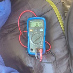 Centech CM300 Multimeter