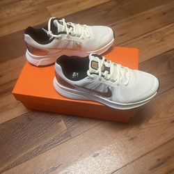 NIKE Women's Sneaker Gymnastics Shoes, Sail Black Metallic Copper Coin, size 7