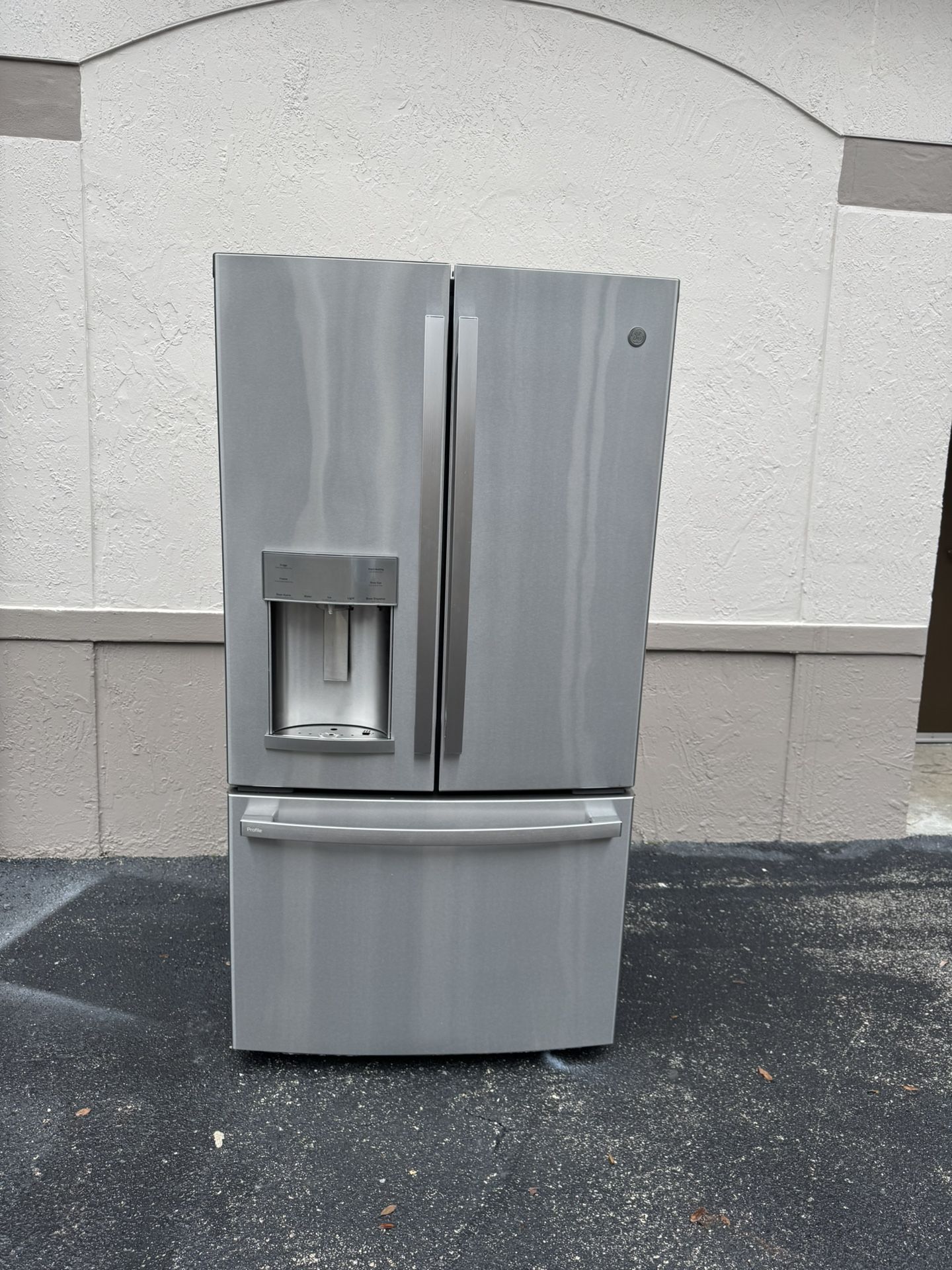 Refrigerator Good Condition Everything Works Fine