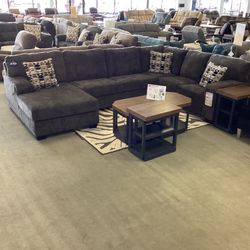 Ballinasloe 3-Piece Sectional with Chaise