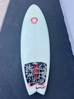 Surfboard 5/11