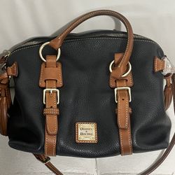 Dooney & Bourke 