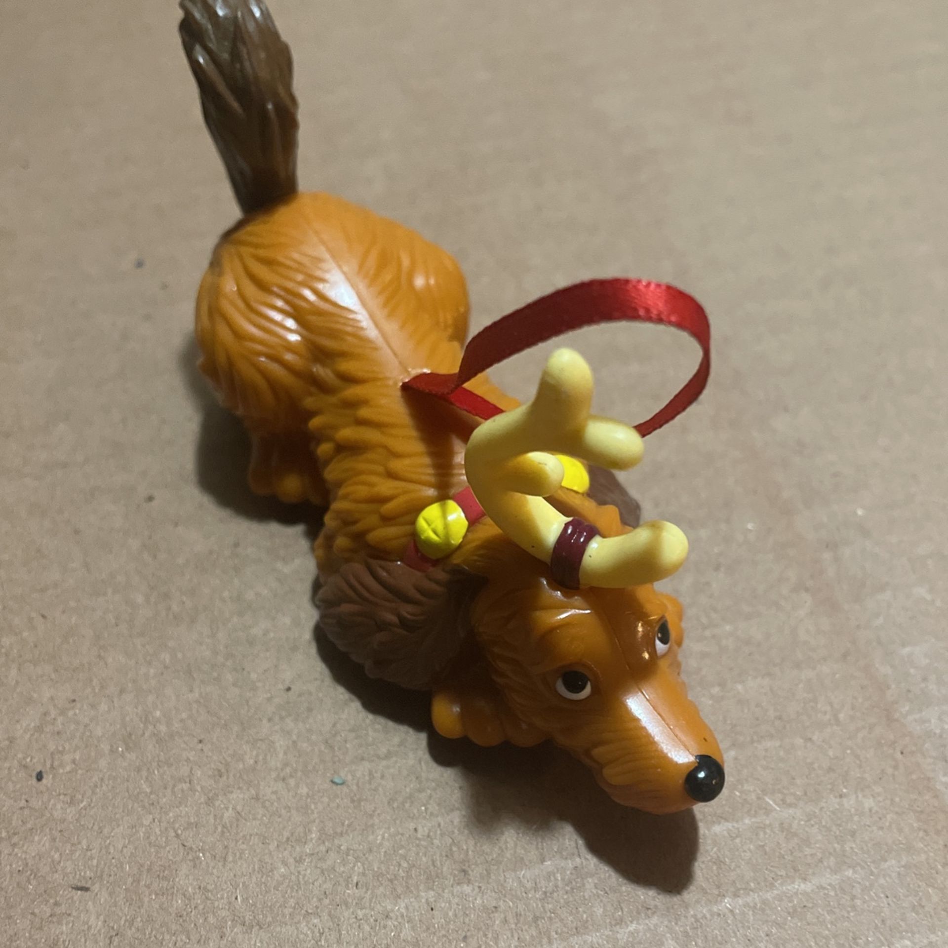 2000 Wendy’s Happy Meal Toy How the Grinch Stole Christmas Max Ornament