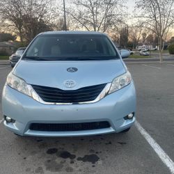 2015 Toyota Sienna Wheelchair Accessible Van  