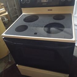 Maytag Electric Flat Surface Range