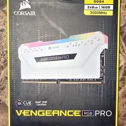 Corsair VENGEANCE RGB PRO 2x8GB 3000MHz 2 Pack New!