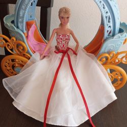 Barbie And Carriage 