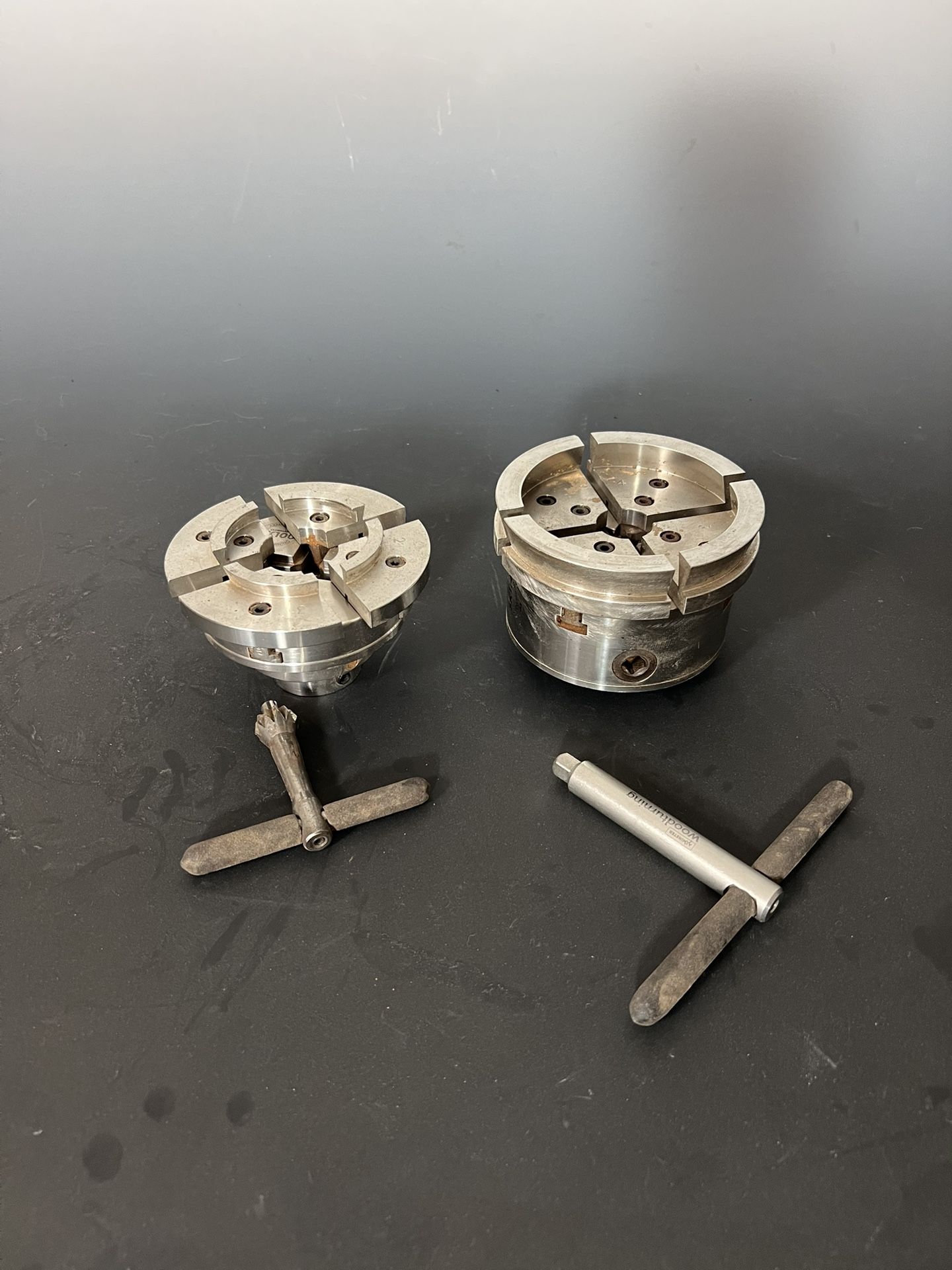 Axminster SK114 and SK100 Woodturning chucks for sale