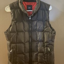 Gap Puffer Vest