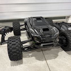 Traxxas XRT Widemaxx 1/5 Electric RC Truck Adult Owned