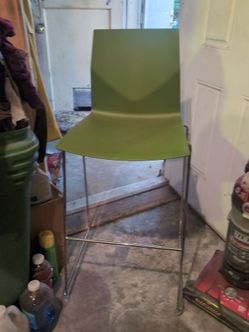 Tall bar chairs
