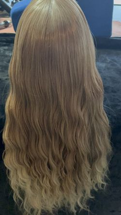 26’ Synthetic Blonde Wig